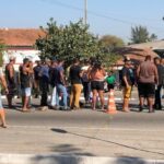 MANIFESTAÇÃO | Condutores de lotada fazem protesto em ponte de Cabo Frio