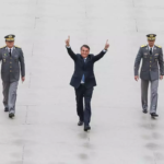 Na briga por apoios no 2º turno, Bolsonaro cresce e deixa Lula para trás
