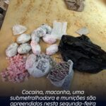 Cocaína, maconha, uma submetralhadora e munições são apreendidos nesta segunda-feira (19), em Cabo Frio