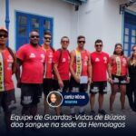 Equipe de Guardas-Vidas de Búzios doa sangue na sede da Hemolagos