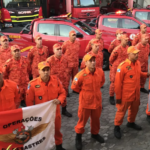 Bombeiros militares do Rio de Janeiro reforçam apoio ao resgate de vítimas no Rio Grande do Sul