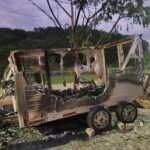 Reboque Baú de quiosqueiro da Praia do Forno em  Búzios é incendiado