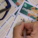 Com prêmio acumulado, Mega-Sena sorteia R$ 65 milhões nesta terça-feira (20); apostas podem ser feitas até 19h