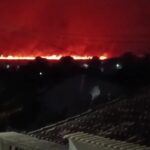 Incêndio de grandes proporções atinge reserva ambiental em Saquarema