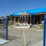 Quatro estudantes são assaltados à mão armada ao saírem da Universidade Estácio, em Cabo Frio
