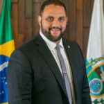 Deputado Estadual do Rio de Janeiro é alvo de investigação da PF por suspeita de fraude em licitações, corrupção, peculato e lavagem de dinheiro