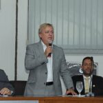 Prefeito reeleito de Búzios, Alexandre Martins, toma posse para segundo mandato