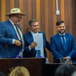 Vaguinho Simão é eleito presidente da Câmara de Cabo Frio por unanimidade