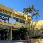 População enfrenta humilhação por demora em fila de atendimento do SUS em Araruama