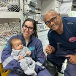 Bebê de 2 meses é salvo após engasgo durante a madrugada em Saquarema