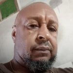 Identificado homem morto com enxada e queimado em Búzios: pedreiro foi vítima de crime bárbaro