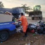 Operação de Réveillon recolhe 725 toneladas de lixo no primeiro dia do ano em Cabo Frio
