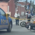 Duas motocicletas se envolvera em colisão na Estrada do Arrastão em Iguaba Grande