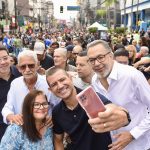 Douglas Ruas acompanha tradição dos tapetes de sal em São Gonçalo e reforça projeto para transformar celebração em patrimônio cultural do RJ
