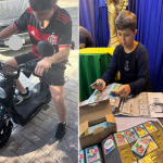 Adolescente de 13 anos compra moto elétrica após vender 10 mil figurinhas da Copa em Cabo Frio