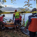 Dois pescadores morrem após acidente durante pescaria na Lagoa de Jaconé, em Maricá
