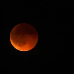 Eclipse lunar quase total poderá ser visto em todo o Brasil nesta semana; veja horários