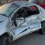 Colisão entre carro e caminhão deixa mulher gravemente ferida em Araruama