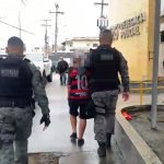 Mulher é detida em Arraial do Cabo suspeita de perseguir e tentar estuprar outra mulher
