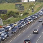 ViaLagos divulga previsão de tráfego de 167.508 veículos na Rodovia dos Lagos para o feriado de Finados