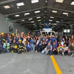 Projeto da ANAC leva alunos de Cabo Frio aos bastidores da aviação e inclui passeio de helicóptero