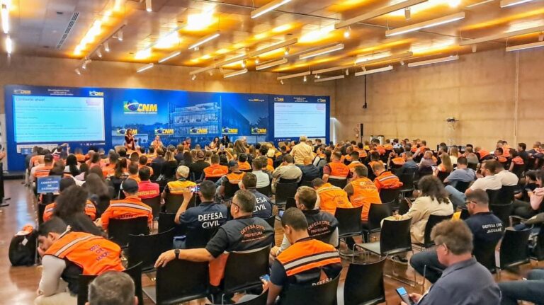 Saquarema leva representantes da Segurança Pública ao encontro nacional das Defesas Civis